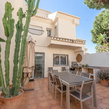 Beautiful Townhouse Beachfront *