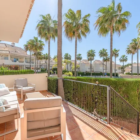Beautiful Townhouse Beachfront 別荘 *