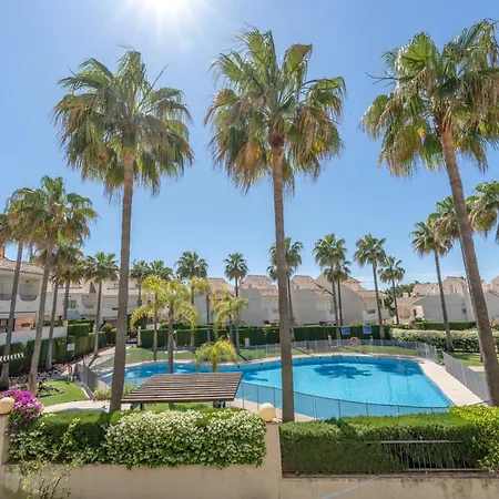 Beautiful Townhouse Beachfront * マルベーリャ